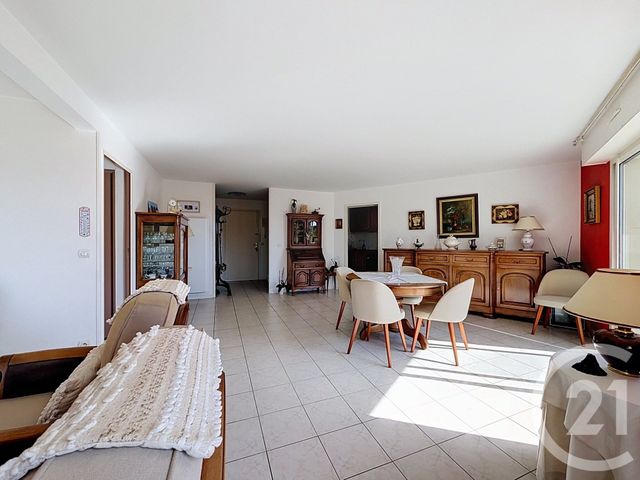 Appartement F3 à vendre - 3 pièces - 90.62 m2 - DIVES SUR MER - 14 - BASSE-NORMANDIE - Century 21 Bagot Immobilier