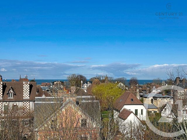Appartement F2 + cabine à louer - 2 pièces - 35.91 m2 - HOULGATE - 14 - BASSE-NORMANDIE - Century 21 Bagot Immobilier
