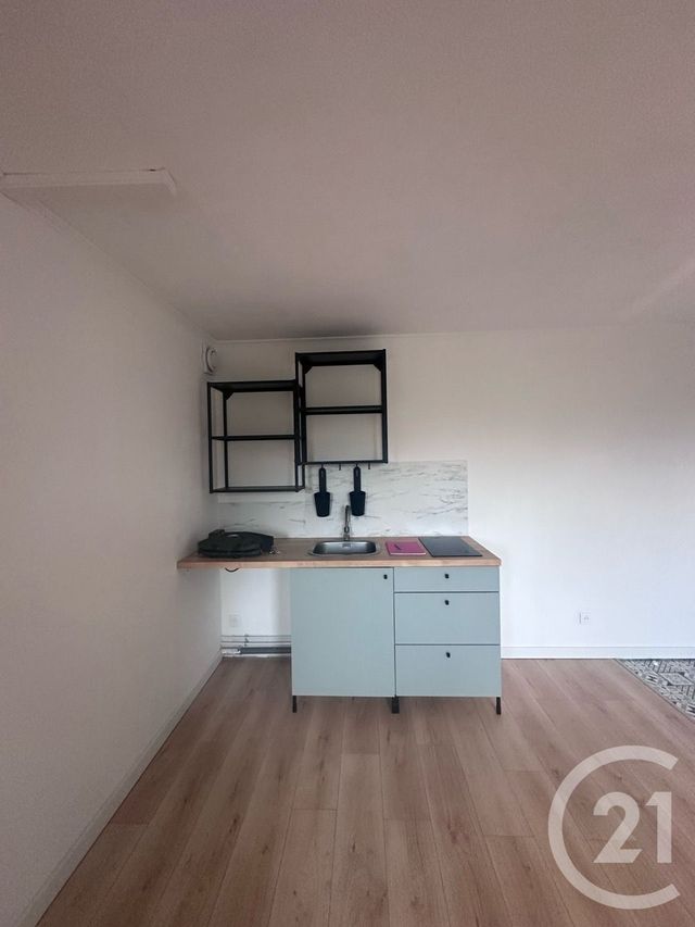 Appartement Studio à louer - 1 pièce - 24.0 m2 - VARAVILLE - 14 - BASSE-NORMANDIE - Century 21 Bagot Immobilier