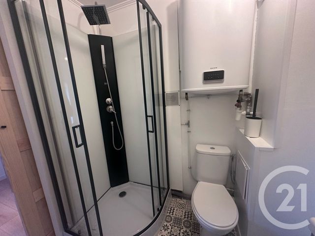 Appartement Studio à louer - 1 pièce - 24.0 m2 - VARAVILLE - 14 - BASSE-NORMANDIE - Century 21 Bagot Immobilier