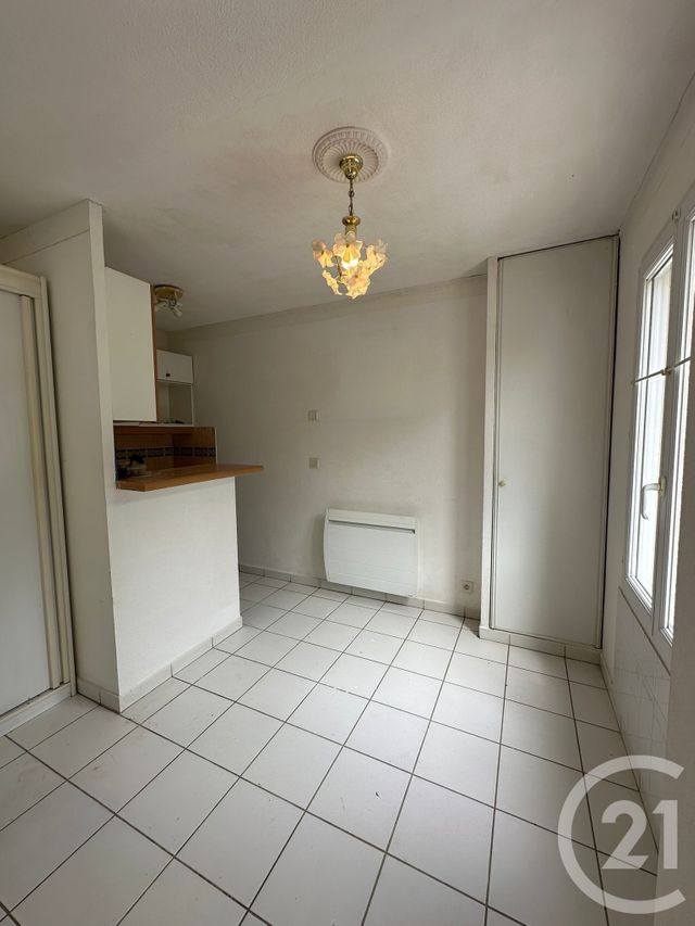 Appartement F3 à louer - 3 pièces - 50.0 m2 - CABOURG - 14 - BASSE-NORMANDIE - Century 21 Bagot Immobilier