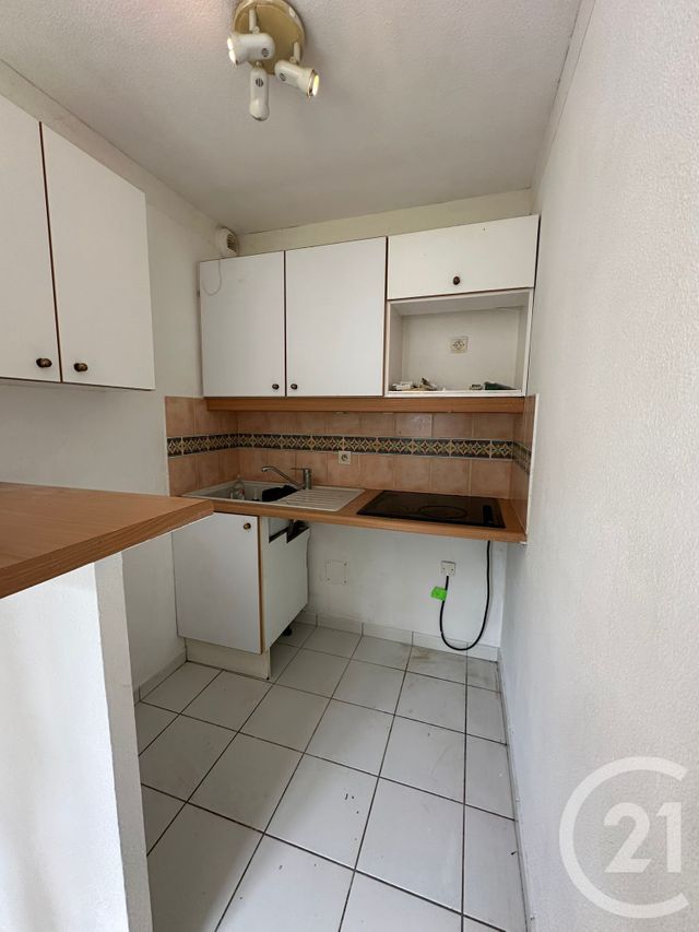 Appartement F3 à louer - 3 pièces - 50.0 m2 - CABOURG - 14 - BASSE-NORMANDIE - Century 21 Bagot Immobilier
